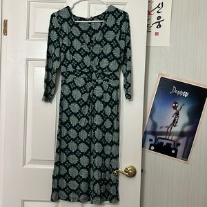 UK SIZE 10 seasonal dress.